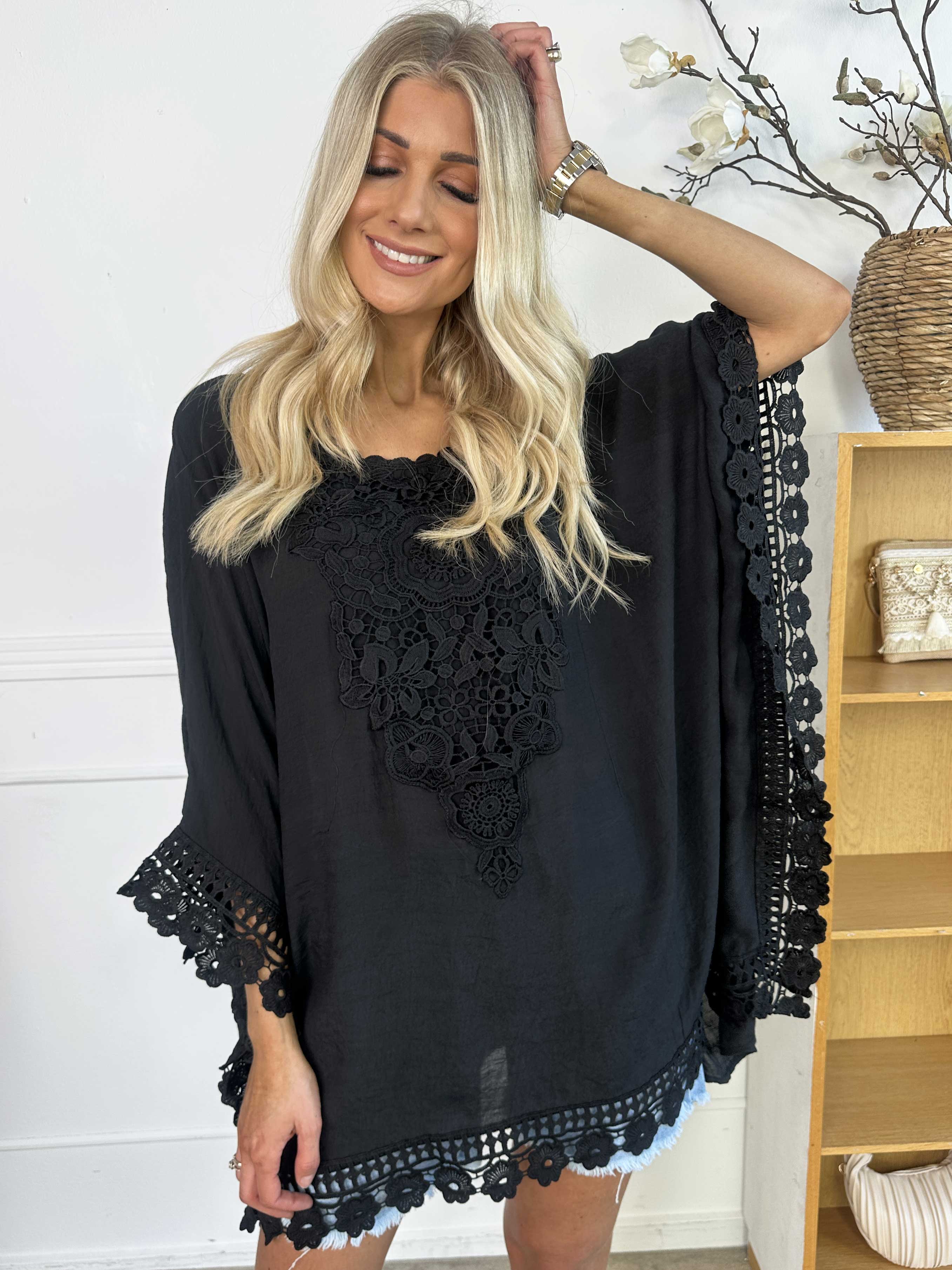 Elena - Mjuk tunika i bomull med fina broderier